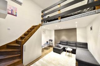 Cute gallery apartment close to the Basilica, Queen - Budapest - 0