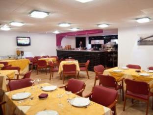 Hotel Familia Conde - 8