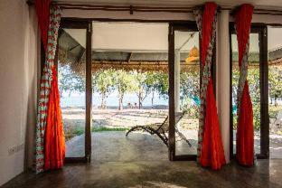 Mumsa Beach Resort & Restaurant - Ban Huai Yang - 1