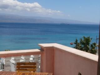 Blue Eden Strait - Messina - 9