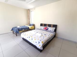 Ria Semi-D Homestay - Batu Kikir - 6