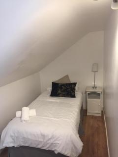 Coral Gables Guesthouse & Campsite - Rosslare - 1