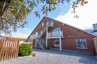 Coral Gables Guesthouse & Campsite - Rosslare - 3