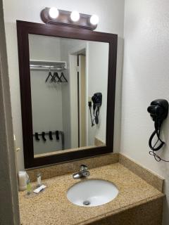 The Hotel Orange - 7