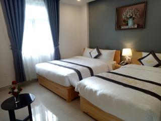Lan Anh Hotel - 1