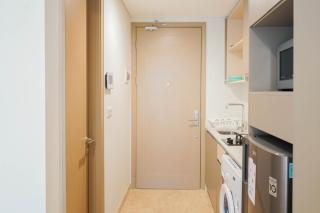 New Fully Furnished Studio Apartment at Gold Coast PIK By Travelio - Jakarta - 1