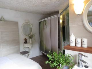 La cueva de Ángel B&B - 3