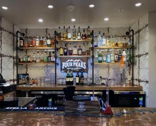 GreenTree Inn & Suites Pinetop - 2