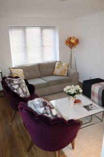 Cosy & Lovely Guesthouse with Free Parking & Close to Station - Slades Green - 8