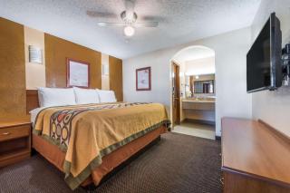 Super 8 by Wyndham Waco/Mall area TX - Waco - 1