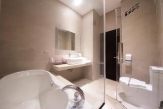 LI-GIN Motel - Città di Chiayi - 2