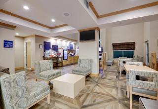 Holiday Inn Express & Suites San Antonio Brooks City Base by IHG - San Antonio - 1