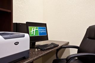 Holiday Inn Express & Suites Chicago West-O'Hare Arpt Area by IHG - Hillside - 2