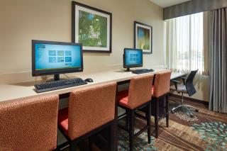 Staybridge Suites Anaheim At The Park by IHG - Anaheim - 5