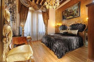 Ca Dell'Arte - Venice - 8