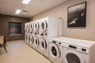 Staybridge Suites - Wisconsin Dells - Lake Delton by IHG - Wisconsin Dells - 2
