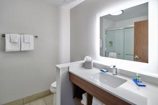 Holiday Inn Express & Suites El Paso - Sunland Park Area by IHG - 5