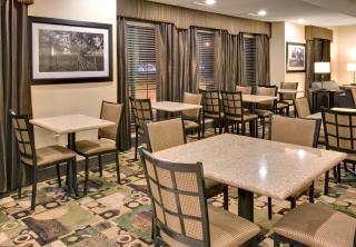 Holiday Inn Express Hotel & Suites Pleasant Prairie-Kenosha by IHG - 3