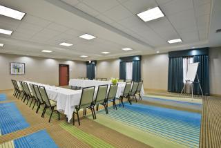 Holiday Inn Express & Suites Forrest City by IHG - 6