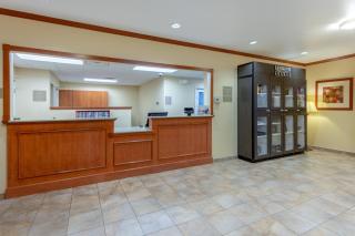 Candlewood Suites Minot by IHG - 1