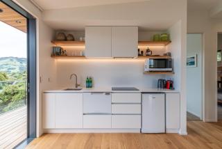 Treetop Retreat - Takamatua Holiday Home - 3