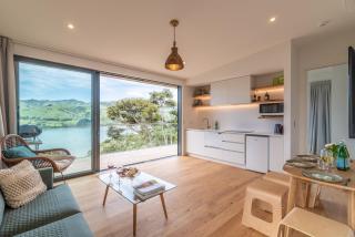 Treetop Retreat - Takamatua Holiday Home - Takamatua Bay - 0