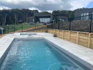 Anzac Bay Views Orchard House - Auckland - 8