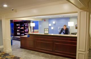 Holiday Inn Express and Suites Merrimack by IHG - 2