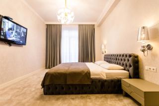 The Grand Apartment l - Tbilisi - 1