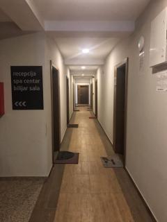 Studio Milmari ,Premier 18 - 8