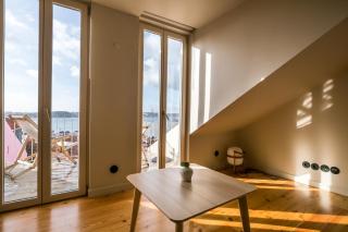 Casas na Portuguesa - Bica Chiado - Lisboa - 4