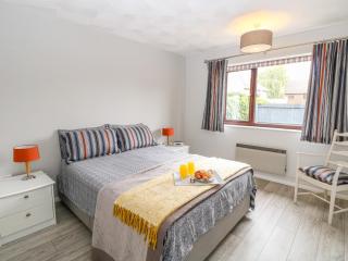 Village Retreat - Ely - 2