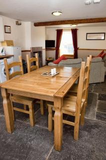 DAIRY MAIDS COTTAGE - Seascale - 5