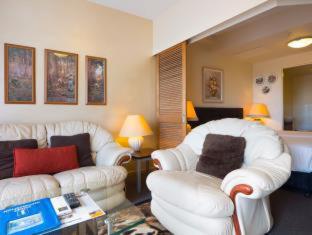 Broadbeach Savannah Resort - Gold Coast - 8