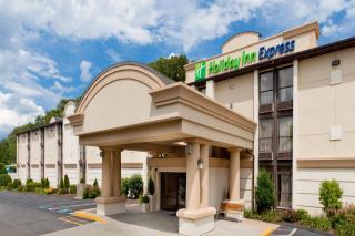 Holiday Inn Express Southington by IHG - Southington - 0