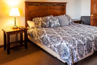 Circle R Motel - 2