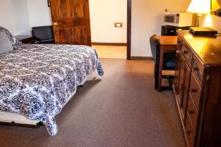 Circle R Motel - 1