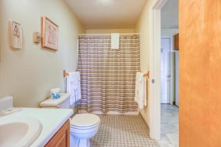 Misty Harbor Resort - Gilford - 8