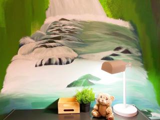 2 Bedrooms Private Kitchen Livingroom Robinwood Condo Suite - 1