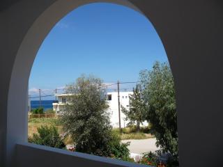 Irinoula Apartments - Livadia - 3