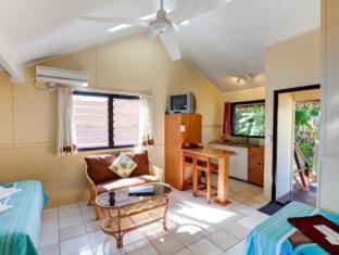 Castaway Resort - 3