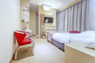 Batam City Hotel - 4