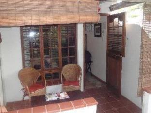 HoneyPot Guest house - 9