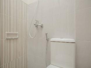 RedDoorz near Ciputra Golf Surabaya - Surabaya - 4