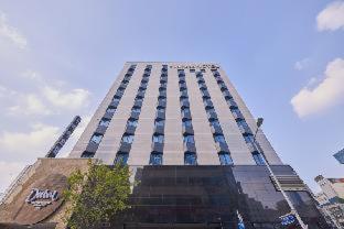 Dubai Hotel - Gwangju - 9