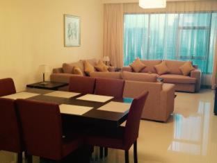 Tulip Hotel & Suites - Manama - 2