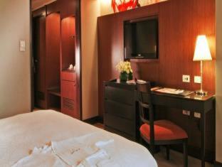 The Bellevue Manila - 6