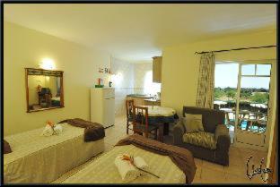 Apartamentos Monte dos Avós, Albufeira by AlgarveBlossom - Albufeira - 8