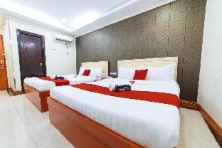 RedDoorz Plus at Winter Benitez - Manila - 8