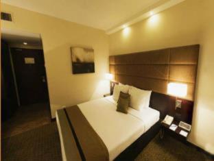 Cinnamon Lakeside - Colombo - 7